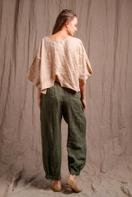 linen-organic-green-tank-top-flax-pants-outfit