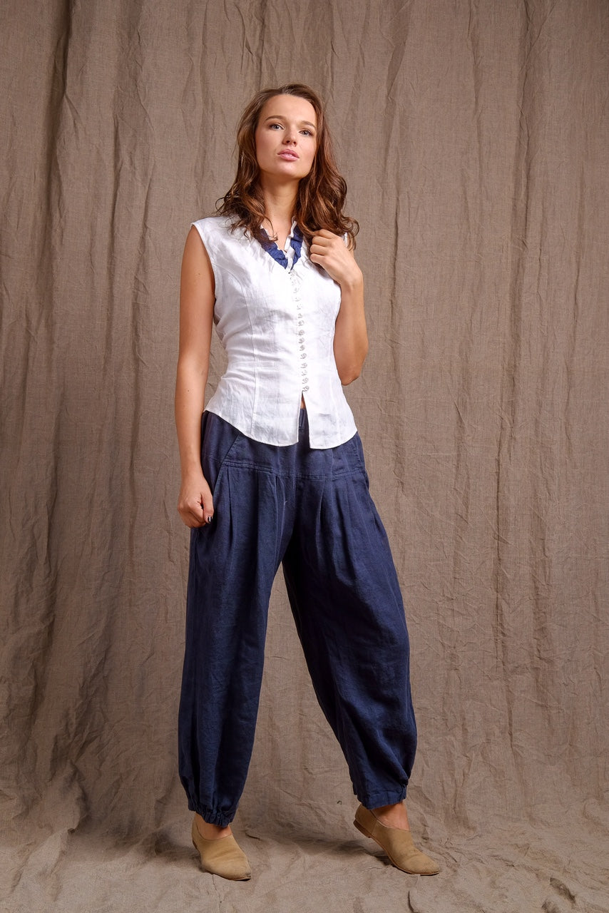 linen white top and navy linen pants, casual and classy outfit